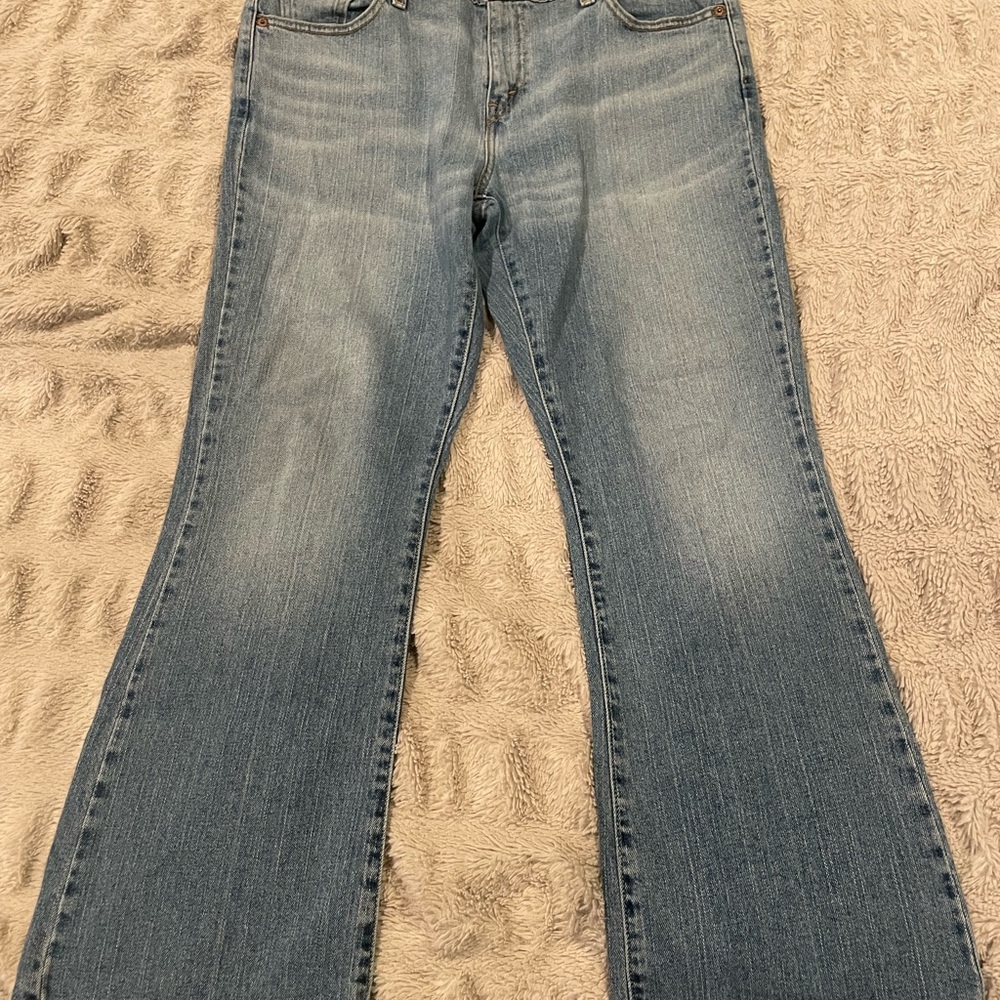 Levis Bootcut Women's Jeans